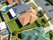 Immaculate Family Home Flat Usable Block Walk to Schools...