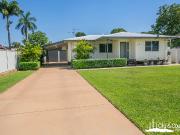 Immaculate Family Living in Sought After Healy