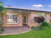 IMMACULATE FREEHOLD BUDERIM VILLA