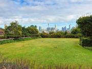 IMMACULATE HARBOURSIDE APARTMENT IN 'BELGRAVIA...