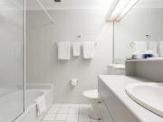 Immaculate High Ceiling 2 Bed, 2 Bath Townhouse with...