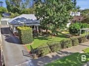 IMMACULATE HOME ON SUBSTANTIAL CENTRAL ALOTMENT