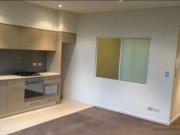 Immaculate One Bedroom Apartment in the Heart of Sydney...