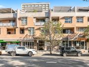 Immaculate presented townhouse style apartment