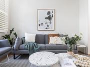 Immaculate terrace in desirable residential pocket