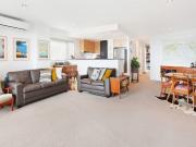 IMMACULATE THROUGHOUT