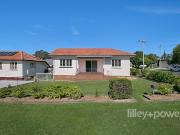 IMMACULATE TIMBER HOME, 3 BEDROOMS, AIR CONDITIONING,...