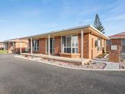 Immaculate Unit in Great Location Immaculate Unit in Great Location