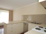 IMMACULATE UNIT IN PRIME LOCATION!