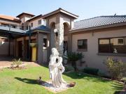 immaculate, upmarket home, sold with.