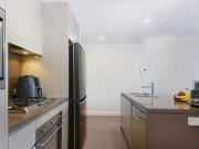 Immaculately Sunny apartment with breathtaking Views and...