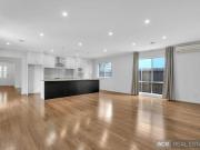 IMMAULATELY PRESENTED HOUSE AT WILLIAMS TOWN