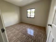 Immediate Occupancy: Modern Townhouse in Ideal Subd...