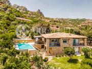 Immersa nel cuore della splendida Costa Paradiso, Villa... Immersa nel cuore della splendida Costa Paradiso, Villa...