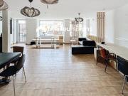 Immeuble à Joyeuse Local Commercial et Appartement