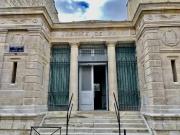 Immeuble avec terrasse à rénover