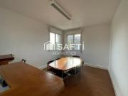 Immeuble de Bureaux La Pallice 130m² Libre