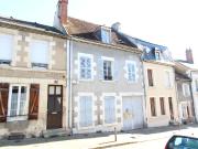 Immeuble de rapport à rénover Centre ville LA CHARITE...