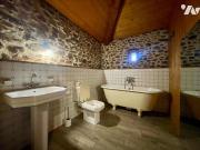 Immeuble en vente à Étables, Auvergne Rhône Alpes, 315000€