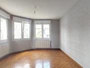 Immeuble en vente à Lille, Hauts de France, 499900€