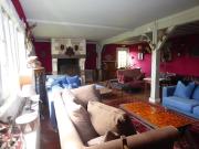 Immeuble Pont L Eveque environ 364 m², salle de...