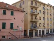 Immobile commerciale in vendita a Imperia