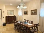 Immobile di 100 m con 2 locali in affitto a Modena