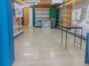 Immobile di 395 m con 2 locali in vendita a Bologna