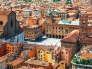 Immobile di 500 m con più di 5 locali in affitto a Bologna