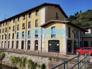 Immobile di 720 m con 2 locali in vendita a Brescia