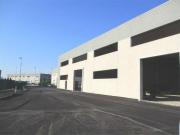 Immobile di 8000 m con 3 locali in vendita a Inverigo