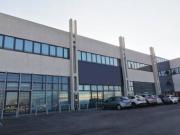 Immobile di 820 m con 2 locali in affitto a Granarolo...