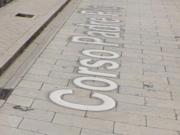 Immobile in asta di 1000 m con più di 5 locali in...