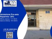 Immobile in asta di 100 m, box auto in vendita a Prato