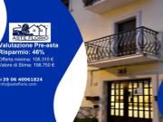 Immobile in asta di 108 m con più di 5 locali in vendita...