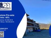 Immobile in asta di 109 m, box auto in vendita a...