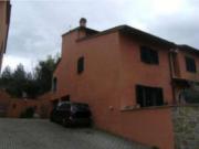 Immobile in asta di 113 m, box auto in vendita a Greve...