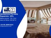 Immobile in asta di 119 m, box auto in vendita a Fondi