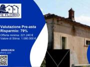 Immobile in asta di 1 m con più di 5 locali in vendita a...