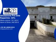 Immobile in asta di 132 m, box auto in vendita a...