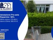 Immobile in asta di 1530 m con più di 5 locali in...