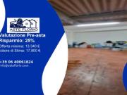 Immobile in asta di 15 m, box auto in vendita a...