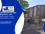 Immobile in asta di 15 m, box auto in vendita a Torino