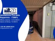 Immobile in asta di 15 m, box auto in vendita a Torino