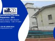 Immobile in asta di 1651 m con più di 5 locali in...