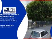 Immobile in asta di 16 m, box auto in vendita a Milano