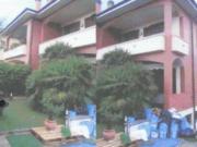 Immobile in asta di 170 m, box auto in vendita a Rho