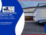 Immobile in asta di 17 m, box auto in vendita a...