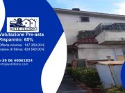 Immobile in asta di 185 m in vendita a Roma