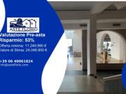 Immobile in asta di 18641 m con più di 5 locali in...